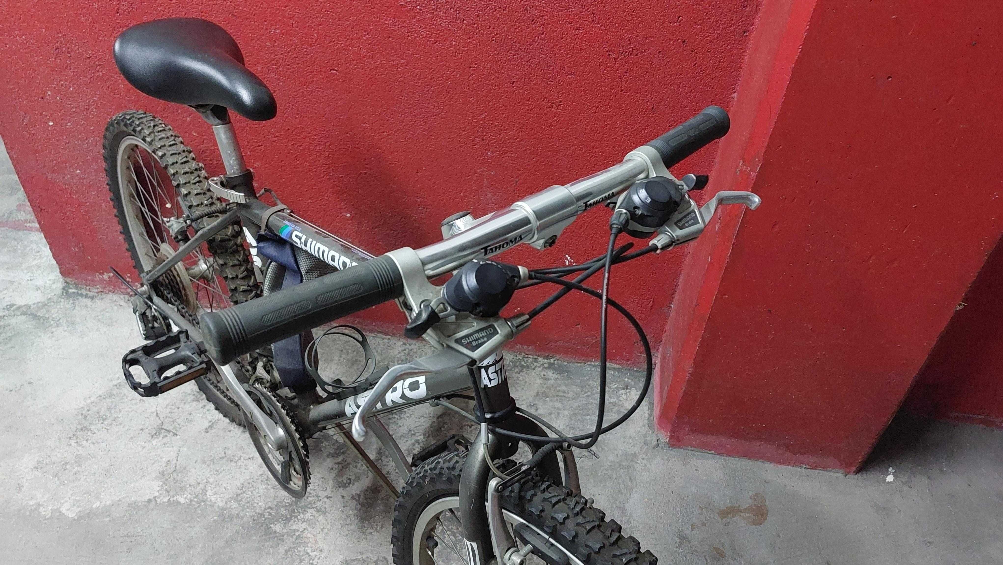 Bicicleta BTT usada - Criança/adolescente