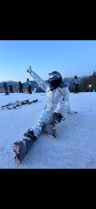 Лижний комбінезон