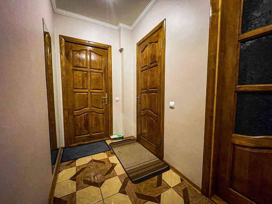 Квартира в Центрі біля Набережної