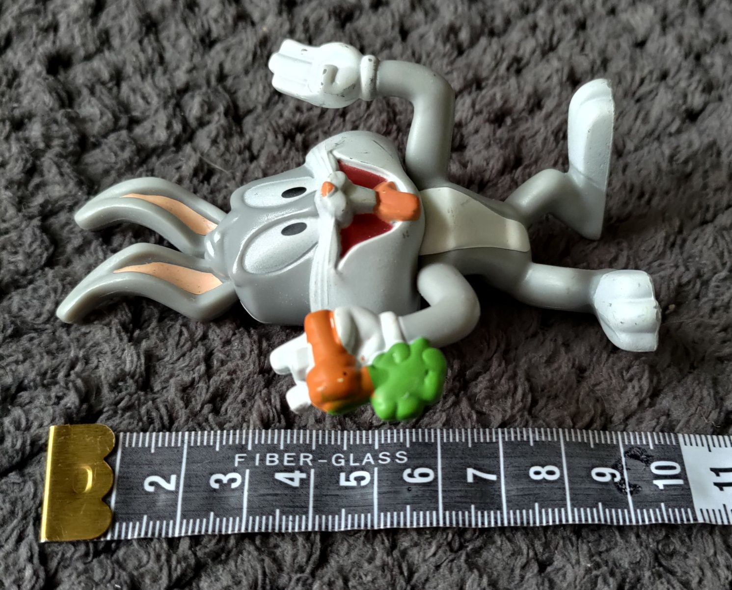 McDonalds Looney Tunes 2020 Królik Bugs Happy Meal