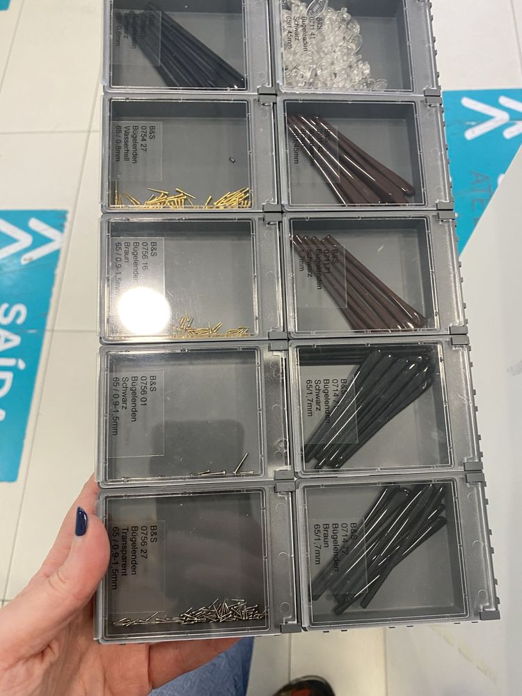 Equipamentos e ferramentas de ótica