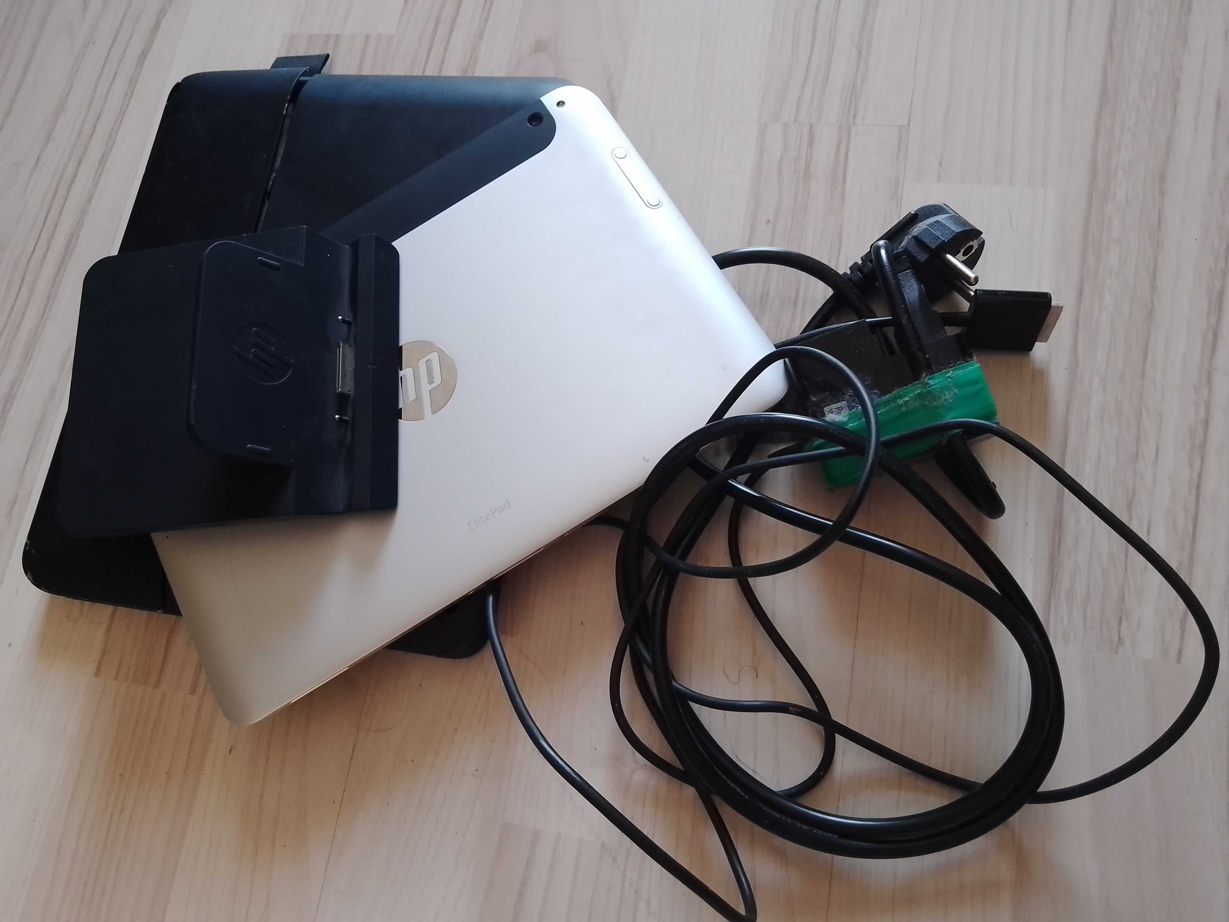Tablet HP + stacja