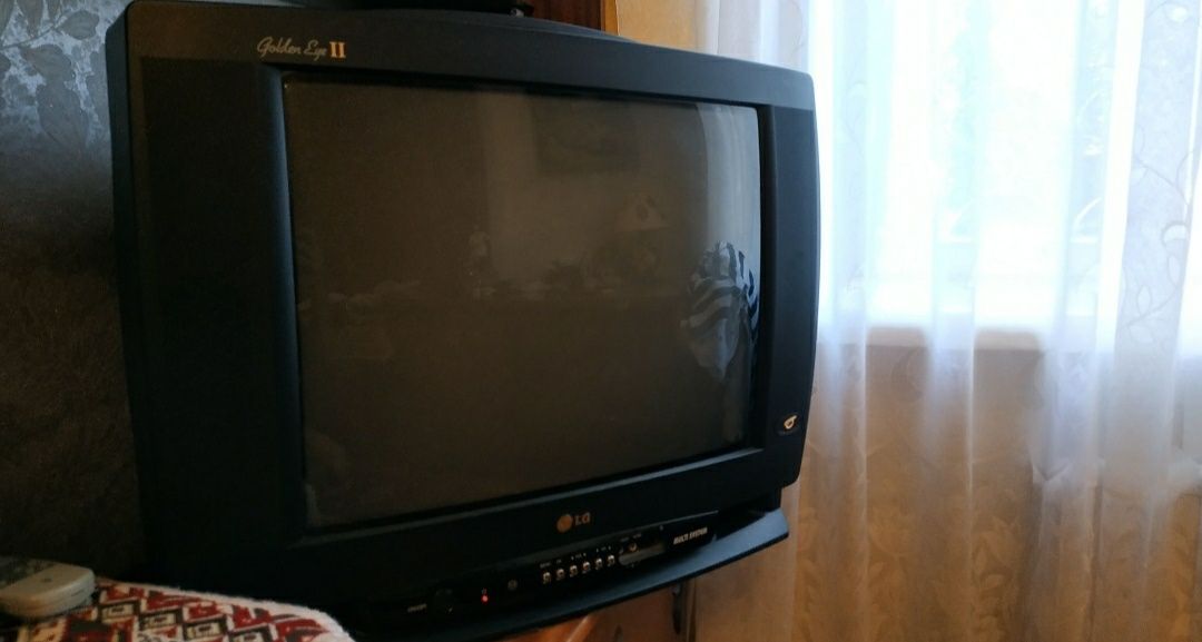 LG Golden Eye 2 (Рабочий)