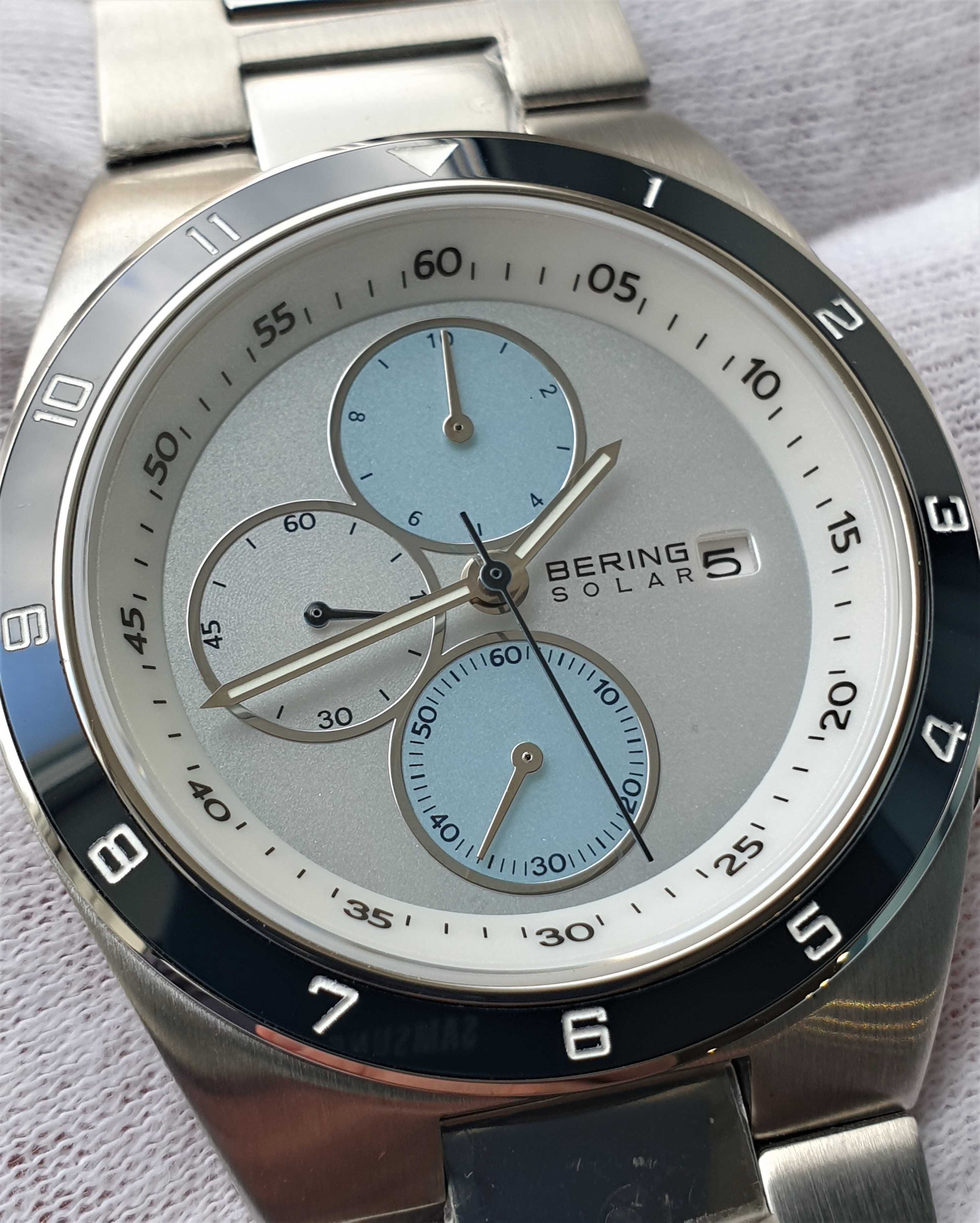 Мужские часы Bering 34440-707 Solar Sapphire Ceramic Chronograph 41mm