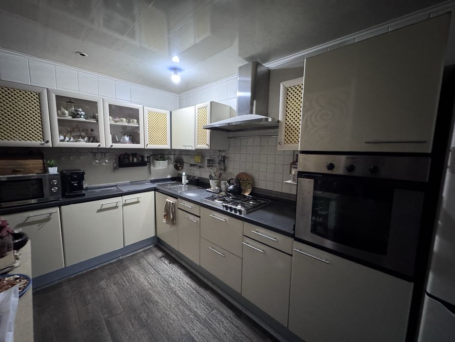 Кухня 3х2м мдф крашений бу