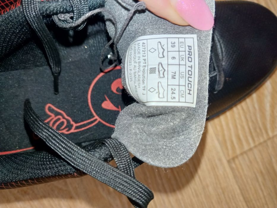 Сороконіжки Pro touch 38 розмір нові