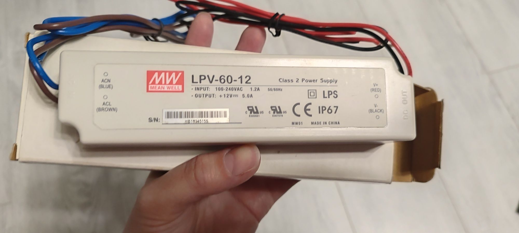 Блок питания MW Mean Well LPV — 60W-12V-5A — IP67