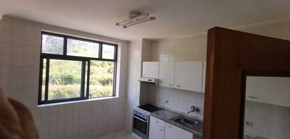 Apartamento T2 – Bem Localizado - Disponibilidade 1 Novembro