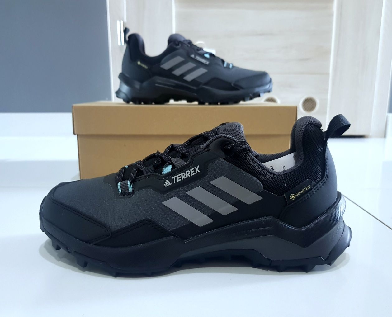 Adidas buty trekkingowe AX4 GTX r. 41 1/3