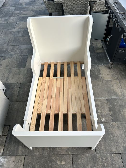 Łóżko - rozsuwana rama 80 x 200 Busange + materac