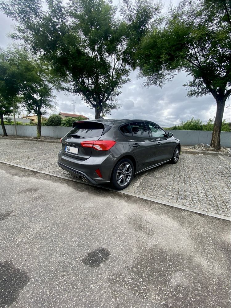 Ford Focus ST-Line 1.0 EcoBoost