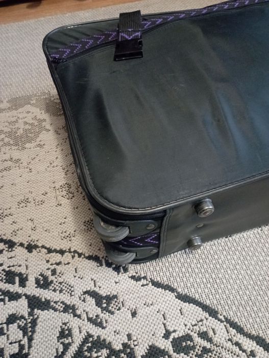 Валіза для подорожей, чемодан