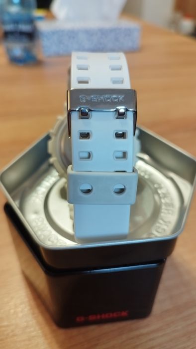 zegarek Casio G-Shock GA-110RG-7AER