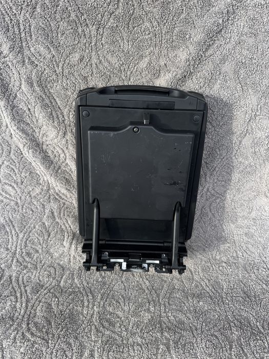 Подлокотник BMW X5 E53