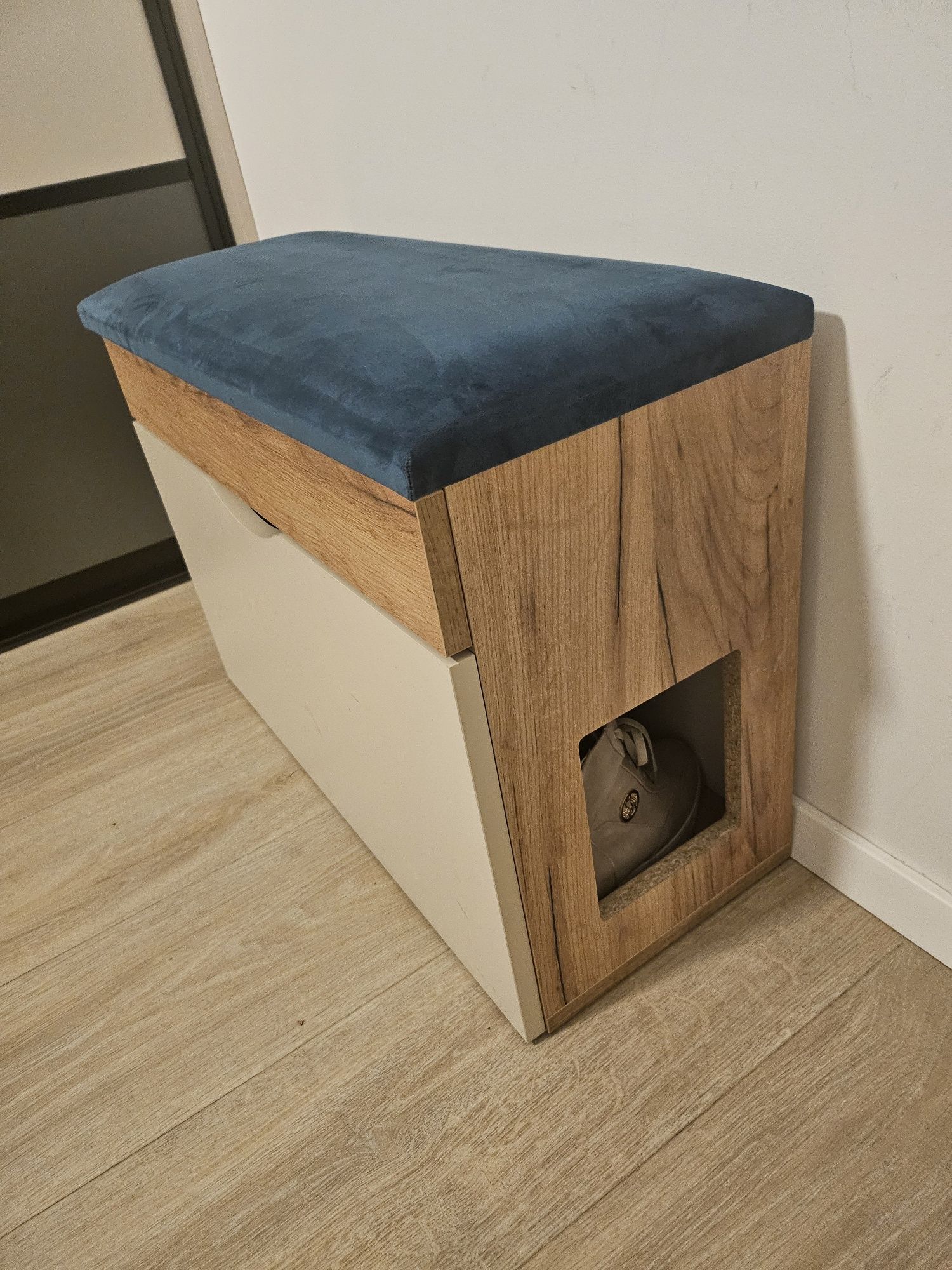 Kuweta pufa z siedziskiem skrzynia dla kota szafka na buty magic velve