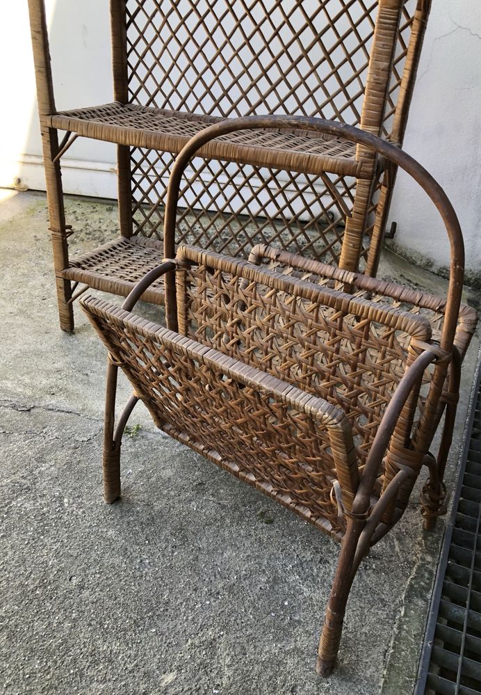Conjunto de peças em palhinha