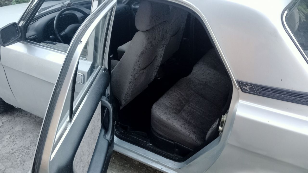 Продам  ГАЗ 3110, волгу 2003 Р