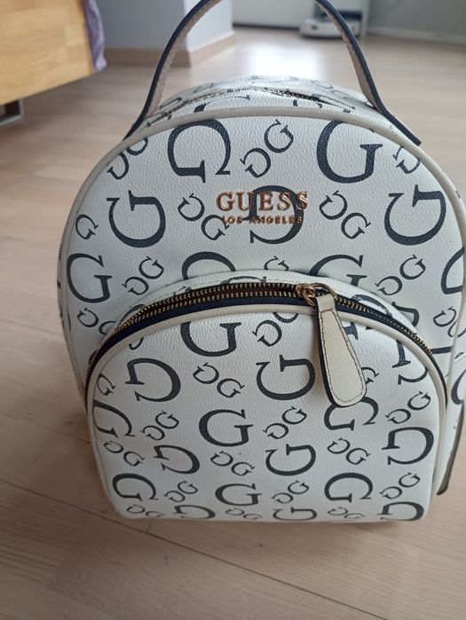 Рюкзак білий guess