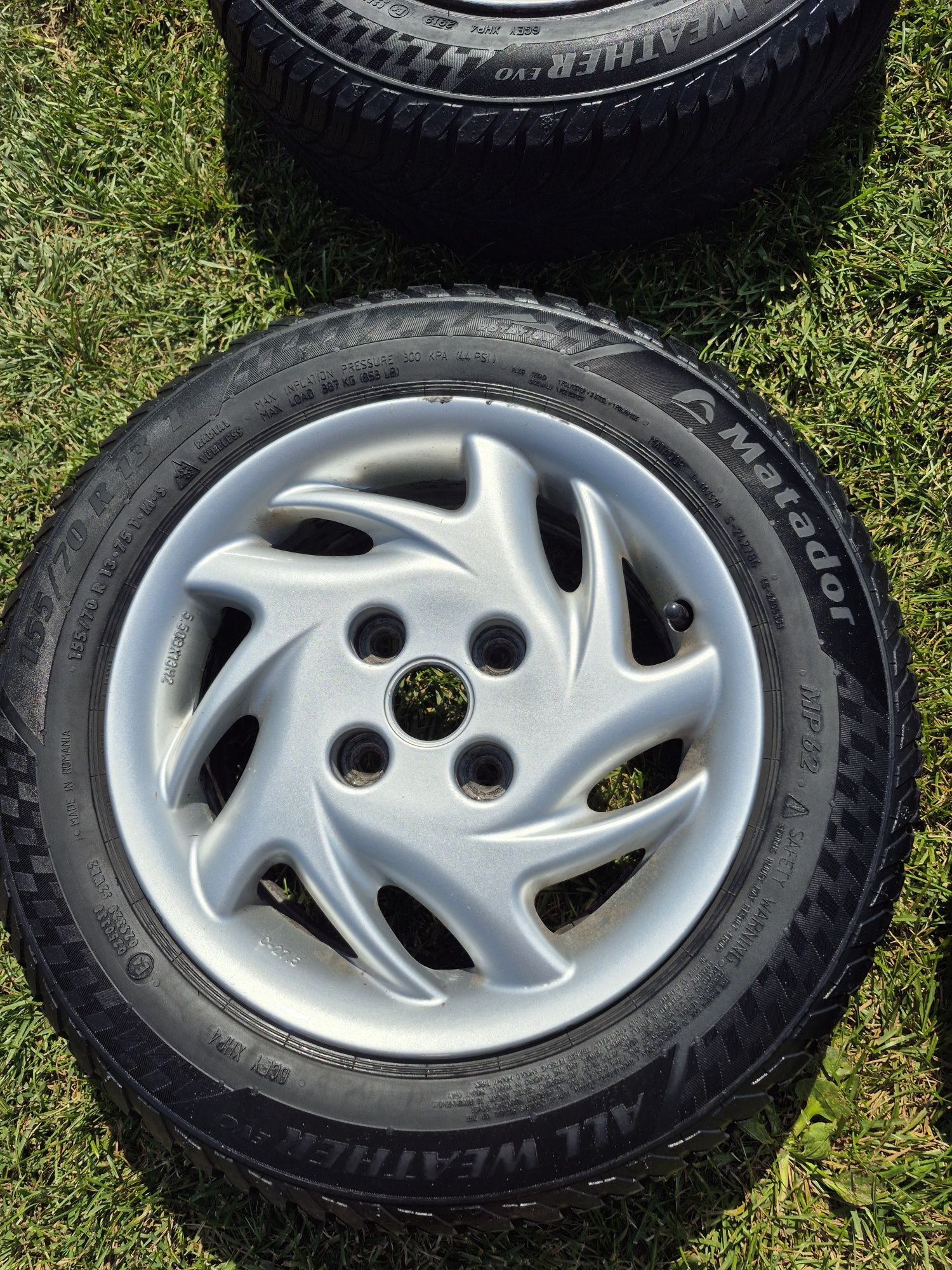 Alufelgi 4x98 seicento Sporting Abarth z oponami wielosezonowymi