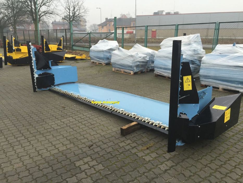 Stół do rzepaku BIZON BS Z110 przystawka 2 kosy boczne + dolna