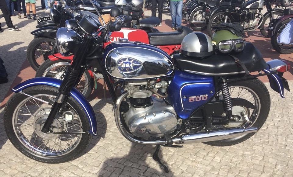 BSA  A50 Royal Star 500cc imaculada