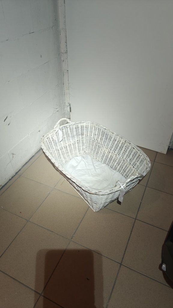 Kosz wiklinowy Mojżesz