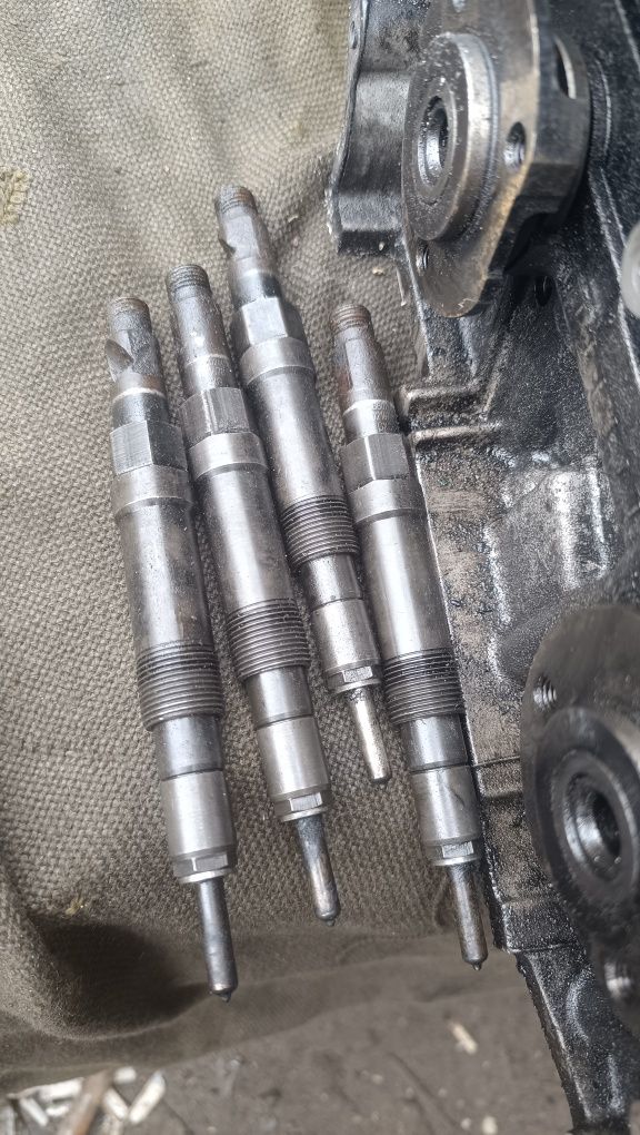 гбц головка  ford 1.8 2.0 1.6v tranzit