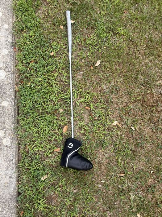 Putter Taylor Made TP Black Soto #1 34” (NOVO)