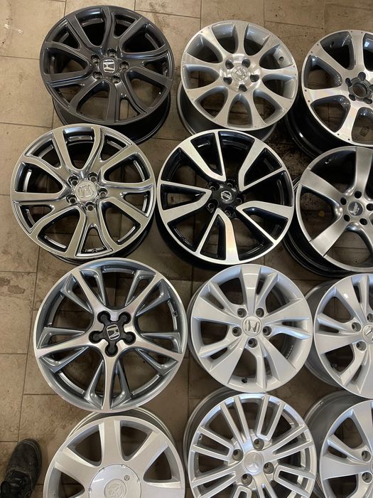 Титанові диски по штучно