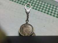 Porta chaves em prata com moeda antiga