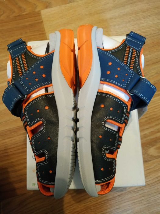 Босоножки,сандалии на мальчика Geox 33-34 р.