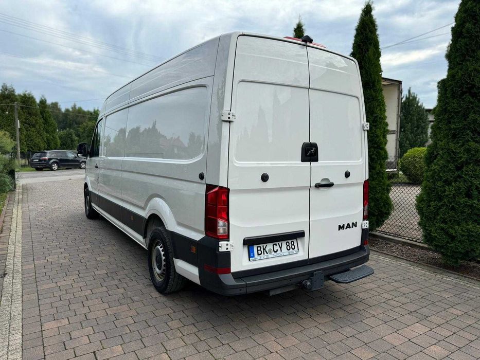 Wynajem Busa dostawczy wypożyczalnia bus