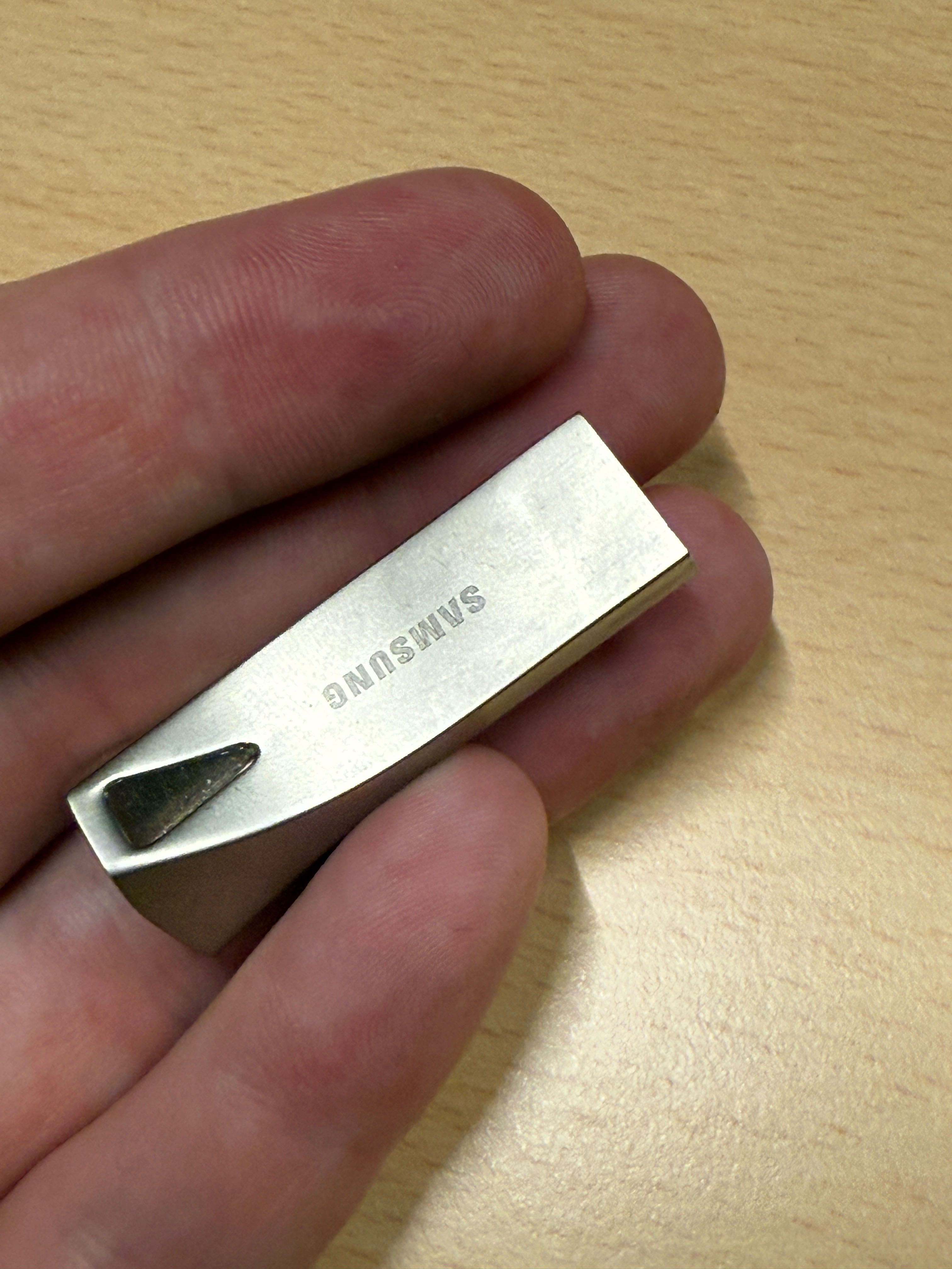 Pendrive Samsung BAR Plus 2020, Srebrny, 128 GB, USB 3.1