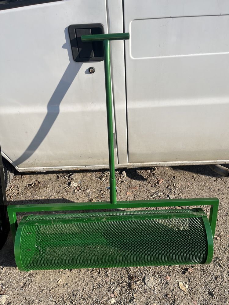 Aerator, walec, posypywarka do ziemi piasku, WYNAJEM