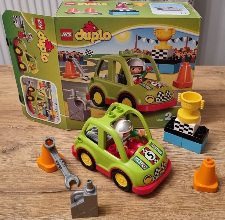 LEGO DUPLO 10589 Auto wyścigowe