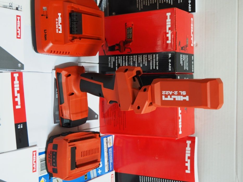 Zestaw lampa HILTI SL 2-A22 latarka bateria 22v 2,6Ah ladowarka aku