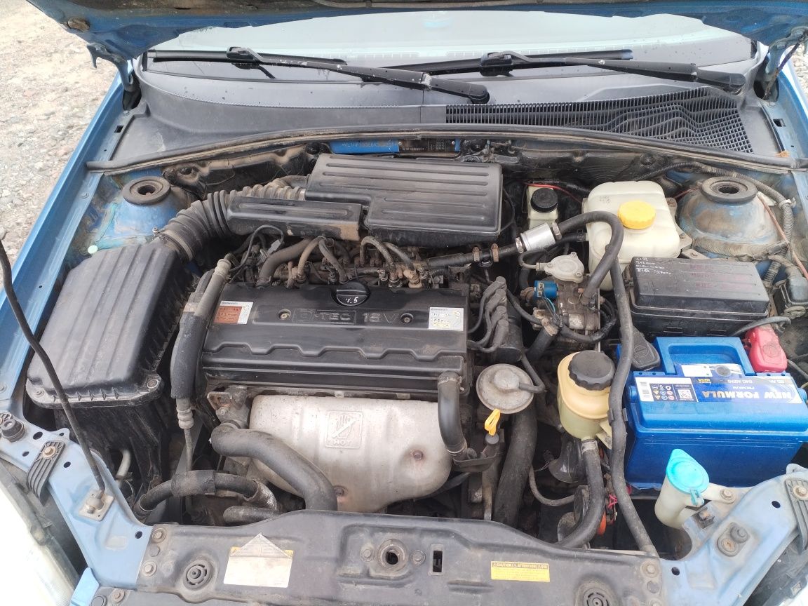 Chevrolet lachetti 1.8 SX Газ/бензин 2006г