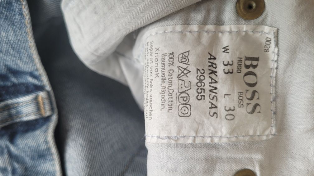 Jeansy hugo boss