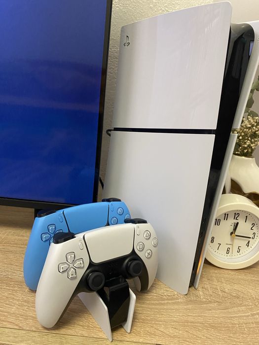Playstation 5 Slim 360 дней максммальной подписки 2 джойстика, зарядка