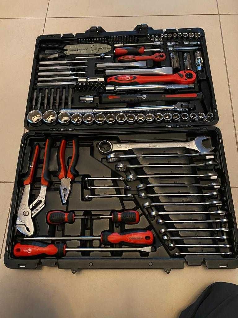 Новый полный набор инструментов INTERTOOL ET-7119