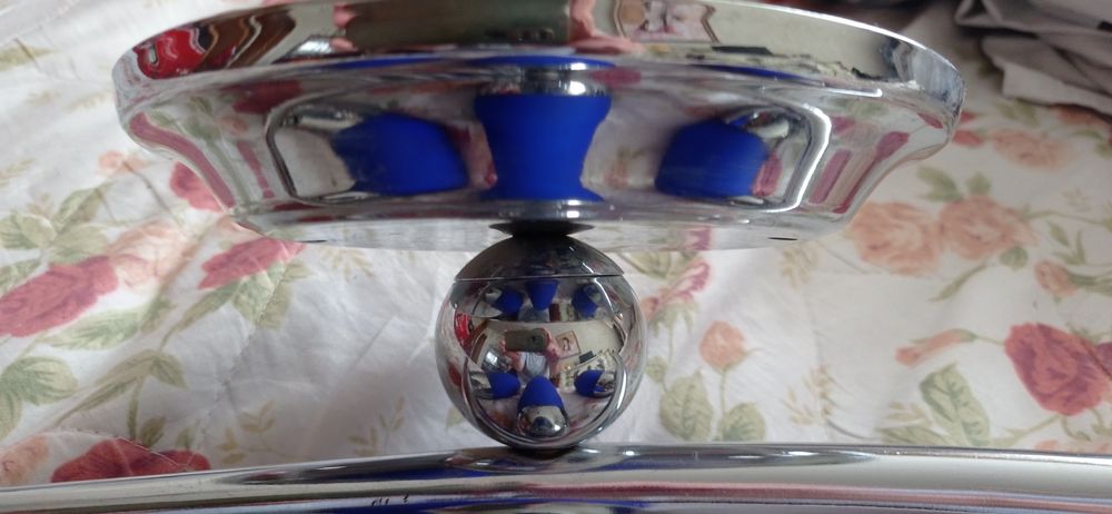 Люстра синього кольору