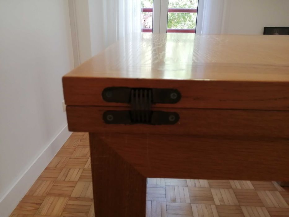 Mesa de Carvalho Maciço