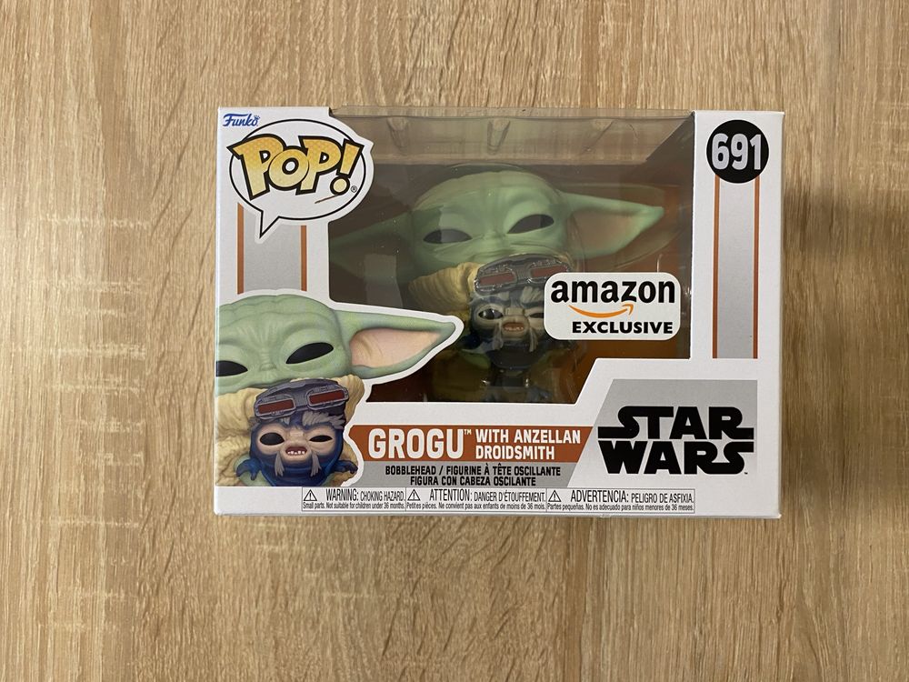 Funko POP! Star Wars: The Mandalorian Grogu with Anzellan Droidsmith