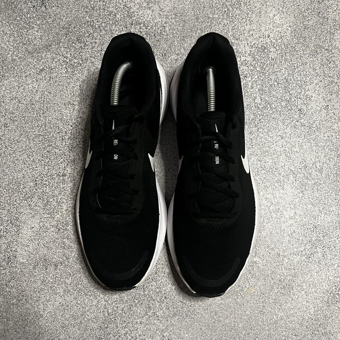 Nike Revolution 7 оригінальні чоловічі бігові кросівки найк zoom react