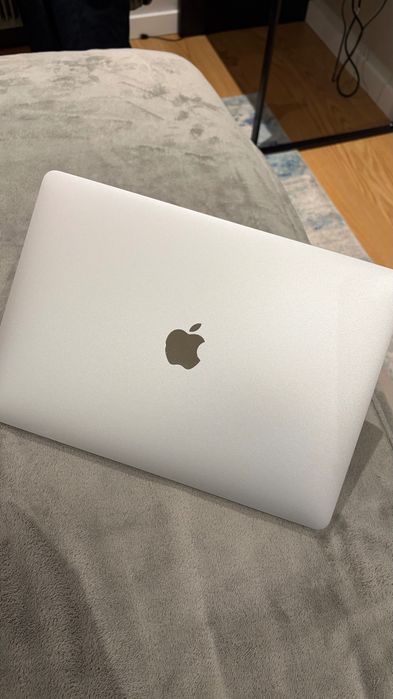 MacBook Air M1 256 GB
