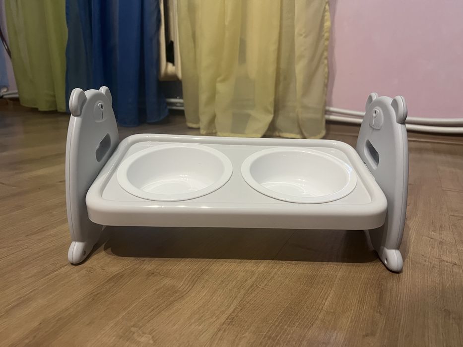 Кормушка для домашніх тварин