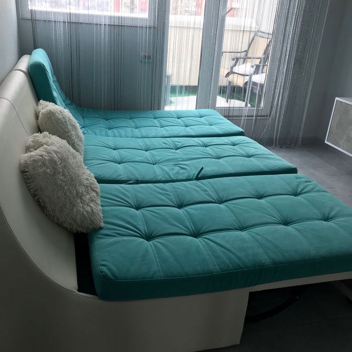 Квартира біля озера з круговою терасою та власною парковкою