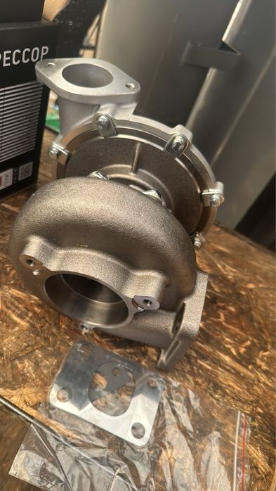Турбина турбокомпрессор комбайн СК-5 Нива смд 18  22 23 ткр 8,5 н-3
