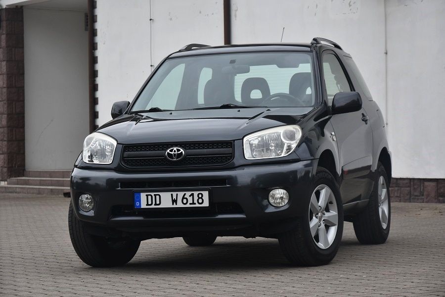 Toyota RAV4 z Niemiec 3-DRZWi Perfekcyjny Stan Podwozie jak NOWE Oryginał!!!