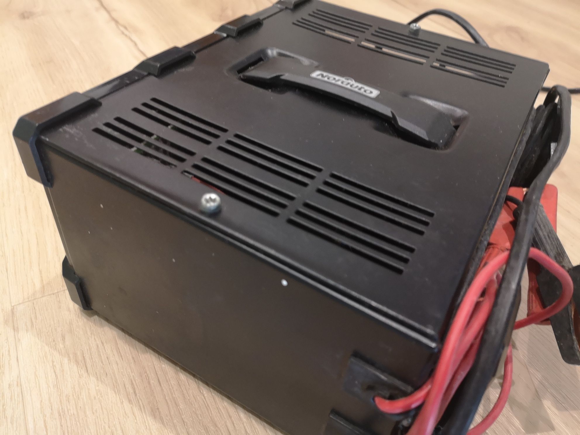 Norauto NX3010 - Carregador de Baterias